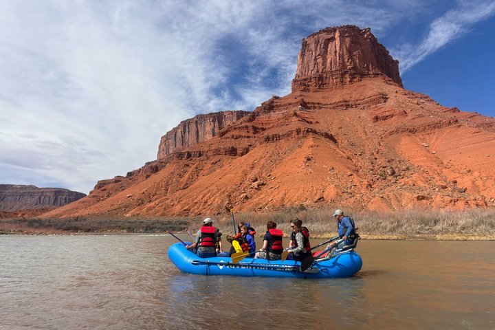Moab Rivertrippers ~Rafting Castle Valley/Fisher Towers Half-Day