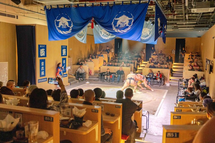 Kyoto Sumo Entertainment Show with Chicken Hot Pot and Geisha