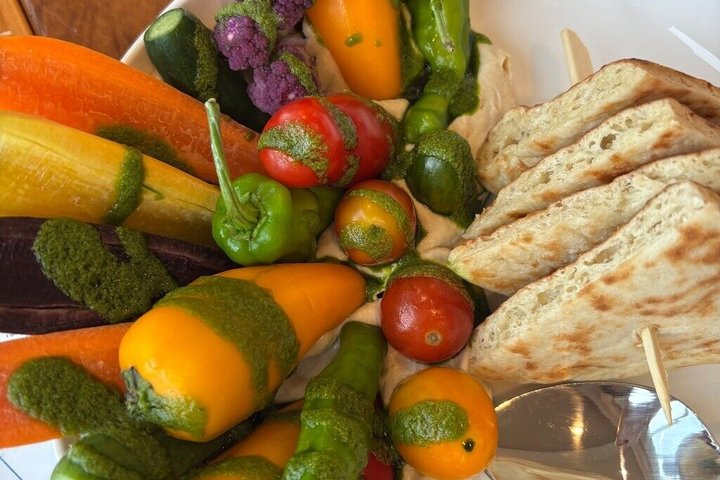 Chatham Bites and Sights Walking Guided Food Tasting Tour