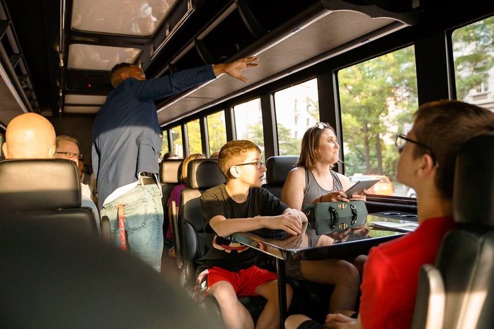 Washington DC in One Day: Guided Sightseeing Tour + boat cruise
