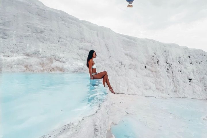 From Antalya Pamukkale Hot Air Balloon Flight with Lunch