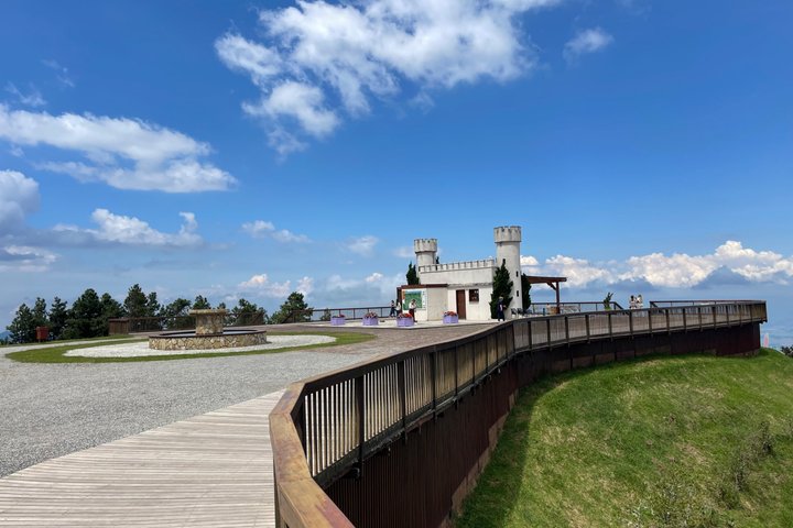 City tour + Amantikir Park in Campos do Jordão