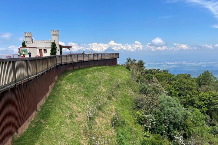 City tour + Amantikir Park in Campos do Jordão