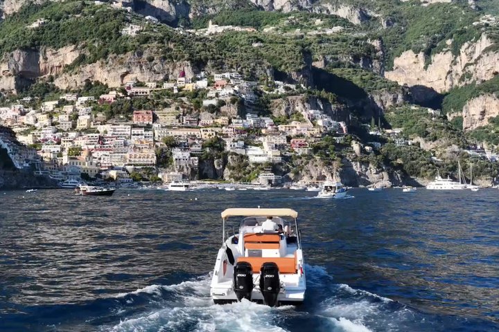 Experience the Magic of the Coast from the sea: Maiori & Amalfi in Positano