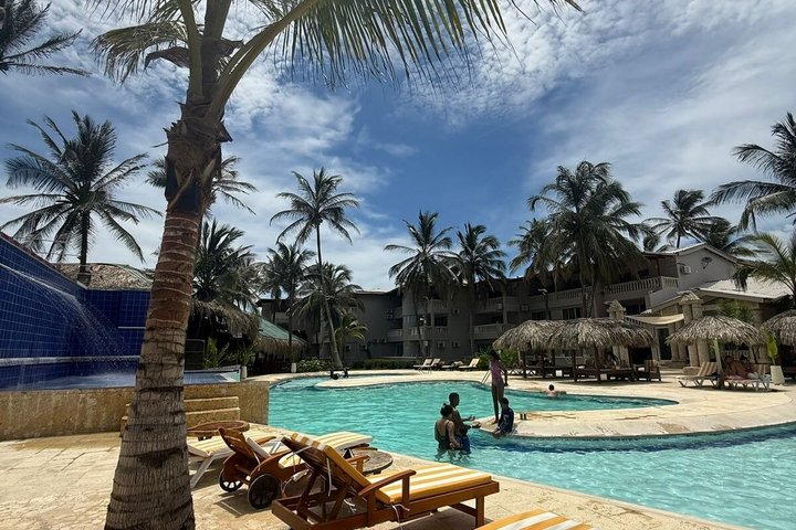 Cartagena Mud Volcano Tour with Lunch & Transport