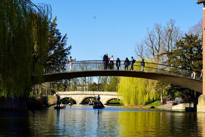 Cambridge Private Punting Tour