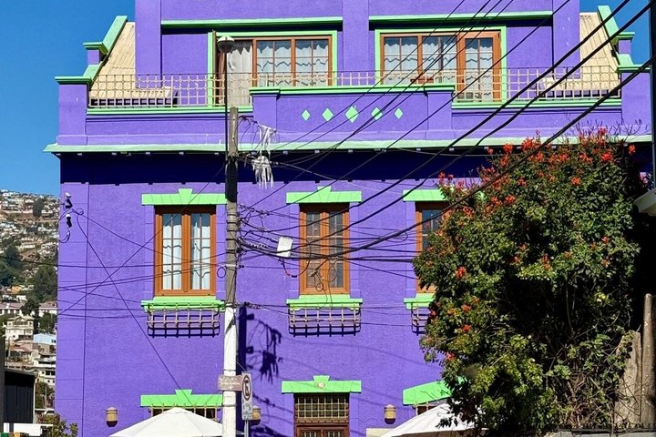 Premium Valparaiso and Vina del Mar Tour from Santiago