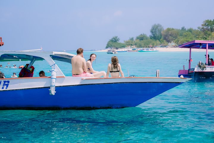 Private Snorkeling Gili Island Including GoPro Camera