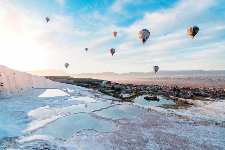 Full-Day Marmaris Pamukkale Tour With Hot Air Balloon Ride