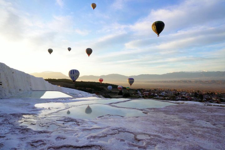 Full-Day Marmaris Pamukkale Tour With Hot Air Balloon Ride
