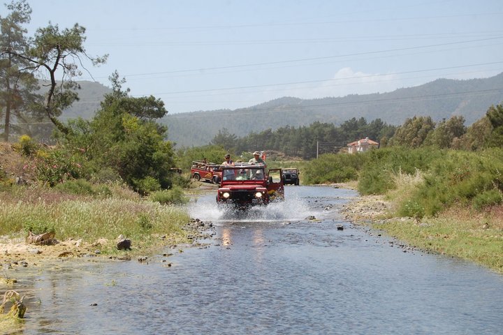 Marmaris Jeep Safari Tour With Waterfall and Water Fights