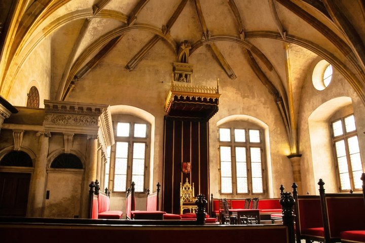 Prague Castle Tour Including Admission Ticket - 2.5 Hour