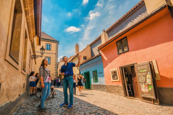 Prague Castle Tour Including Admission Ticket - 2.5 Hour