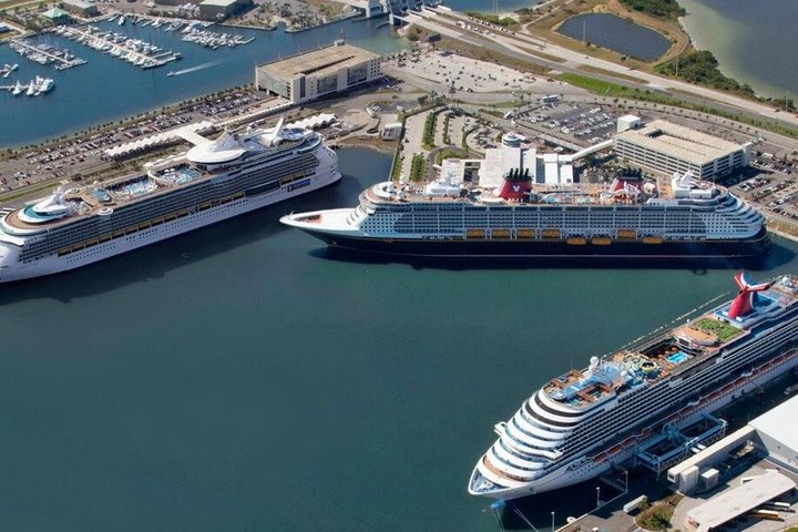 One Way Private Transfers from Port Canaveral to Orlando Airport