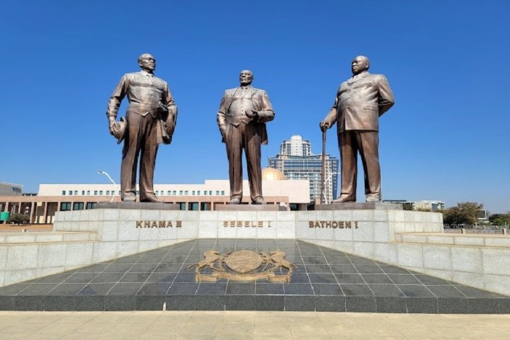 2 Day City Safari Game Drive and Scenic Boat Cruise