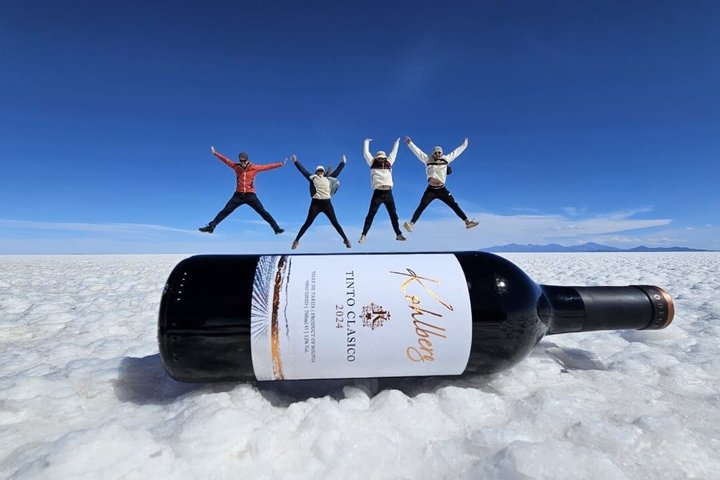 5-Day Uyuni Salt Flats & Colored Lagoons from La Paz