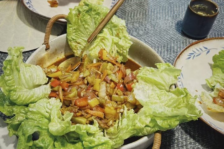 Cangshan Mountain hike and organic homemade dinner