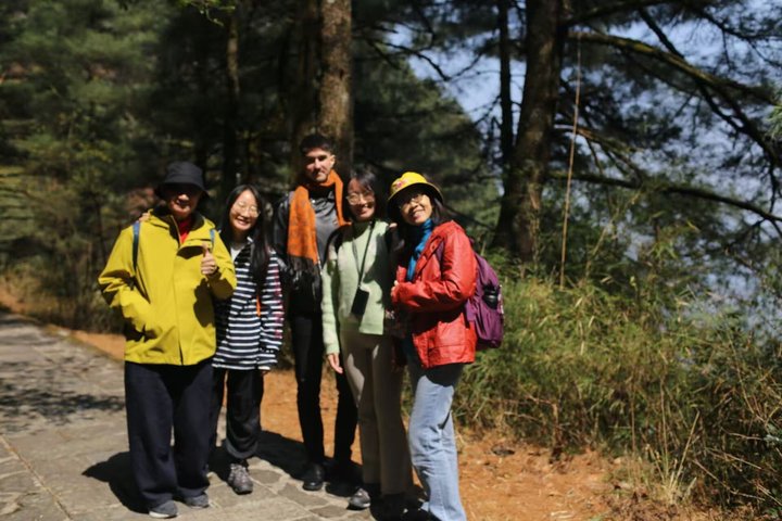 Cangshan Mountain hike and organic homemade dinner