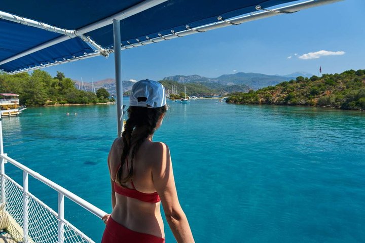 Marmaris All-Inclusive Boat Trip: Lunch & Unlimited Drinks
