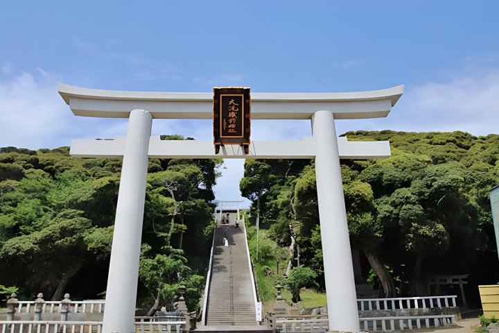 Ibaraki: Private Customizable Tour with Local Guide