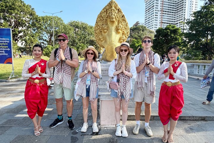 Sihanoukville Highlights Day Tour for Cruise Passengers
