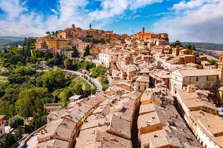 From Siena Best of Tuscany Wines and Lunch in Montepulciano