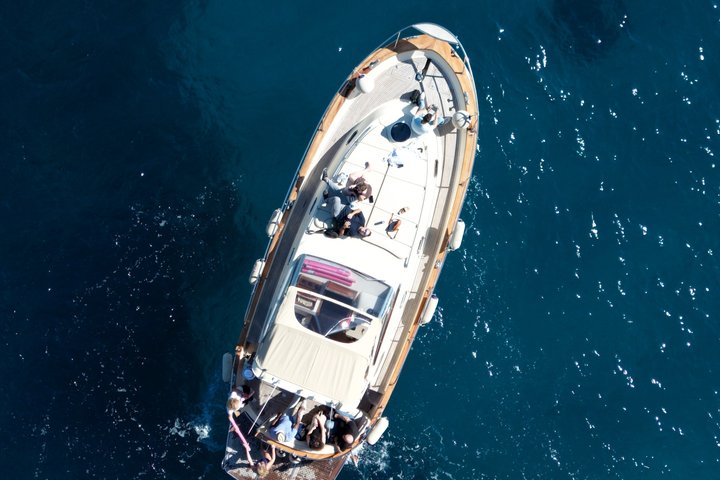 Positano & Amalfi Coast Small-Group Boat Day Tour from Sorrento