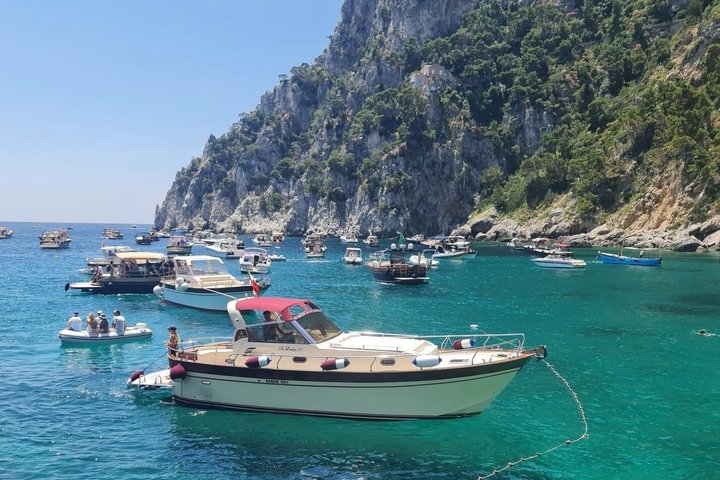 Positano & Amalfi Coast Small-Group Boat Day Tour from Sorrento