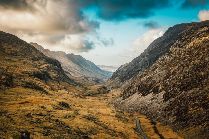 North Wales and Caernarfon Castle day tour from Chester