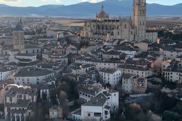 Exclusive Sunrise and Sunset Balloon Flights in Segovia