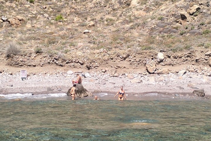 Boat Tour from Lipari between Volcanoes and Uncontaminated Landscapes 4/6 pax