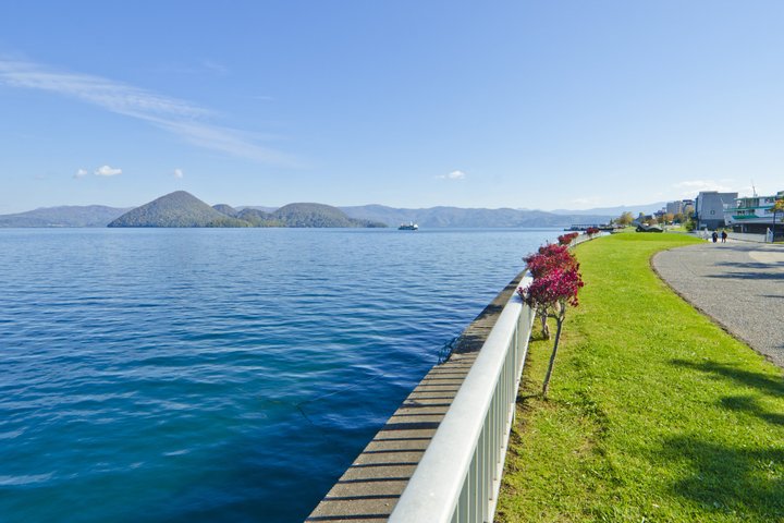 Noboribetsu, Lake Toya and Niseko Day Tour from Sapporo