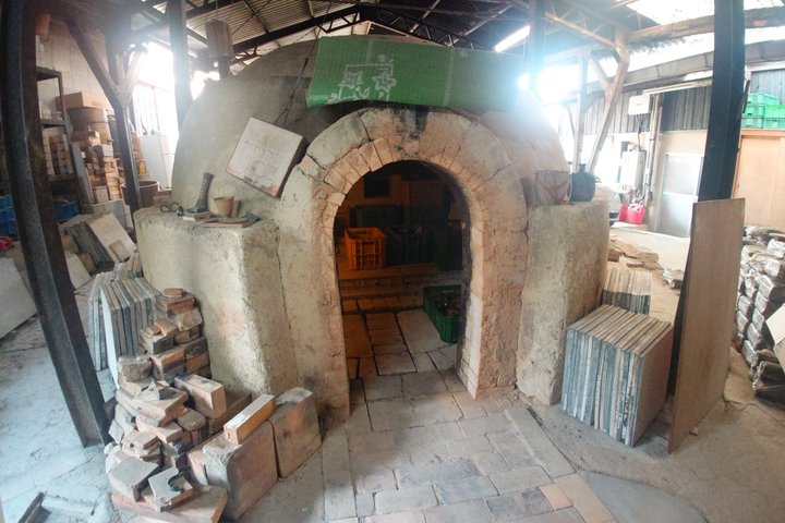 Bizen Pottery Walking Tour in Imbe from Okayama
