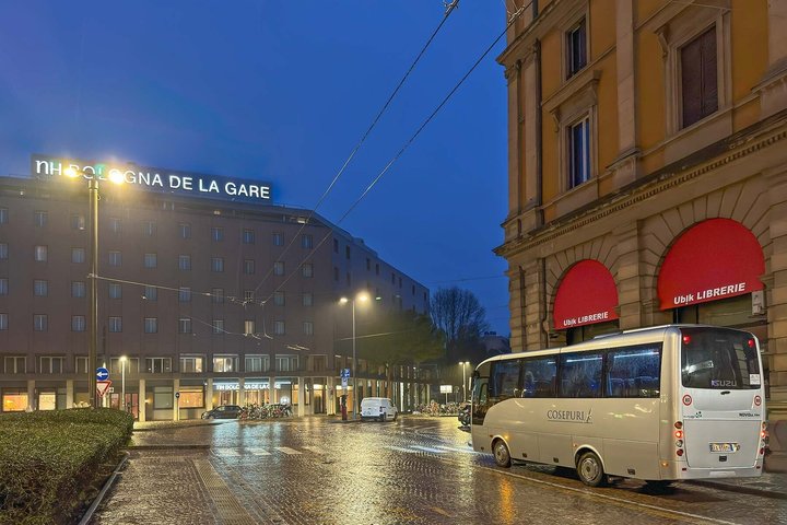 Bologna Food Experience: Factory tours & Lunch By Italian Days