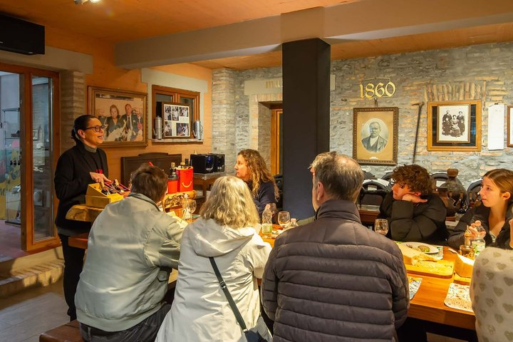 Bologna Food Experience: Factory tours & Lunch By Italian Days