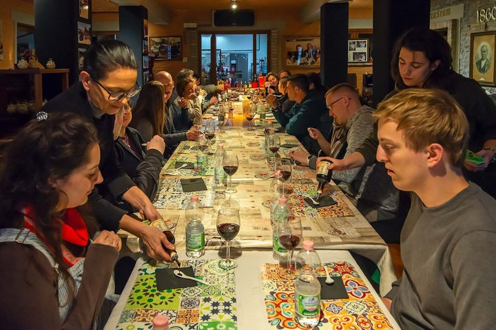 Bologna Food Experience: Factory tours & Lunch By Italian Days