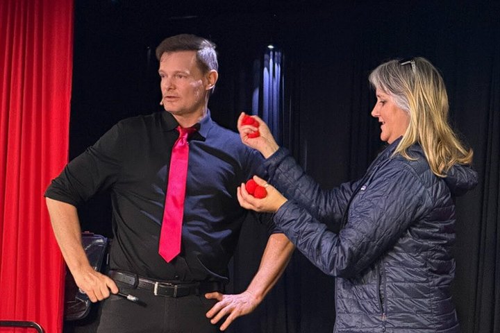 OKC's Comedy Magic Show: Jonathan's Magic Theater