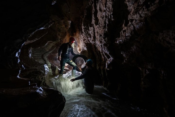 Black Water Rafting Experience Waitomo Caves Tour