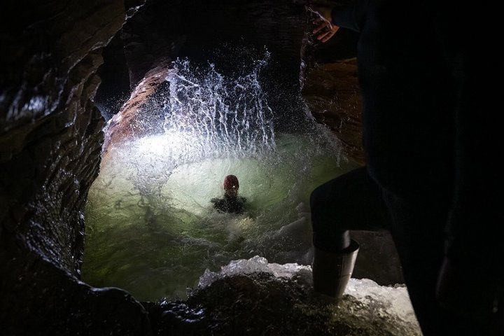 Black Water Rafting Experience Waitomo Caves Tour
