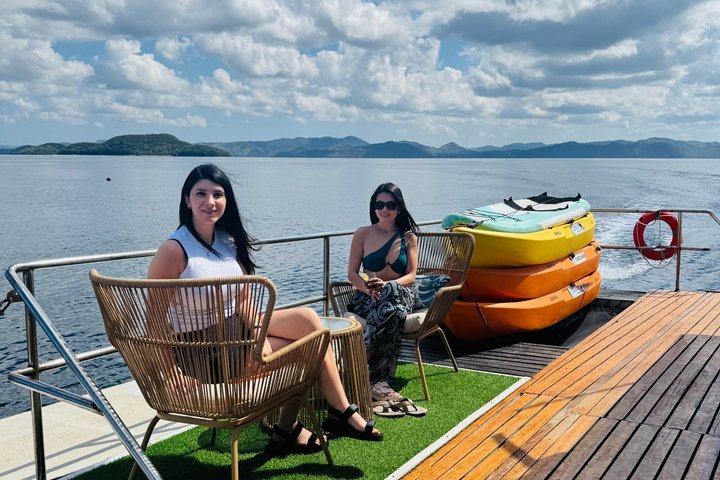 Coron Luxury Trimaran: The Premier Island Tour
