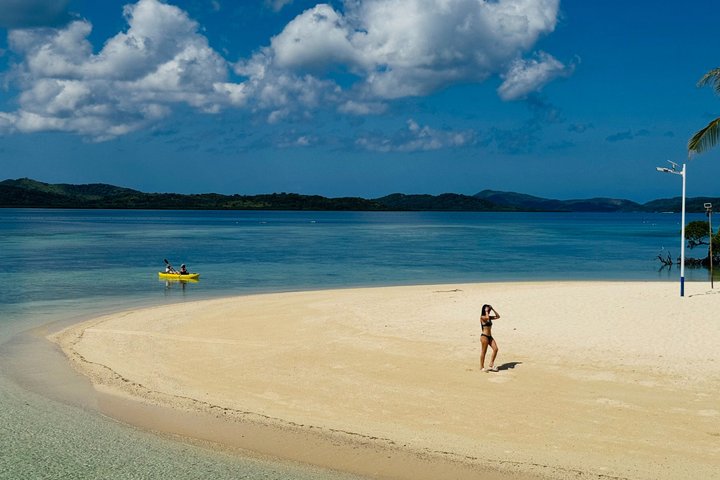 Coron Luxury Trimaran: The Premier Island Tour