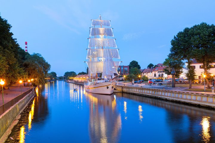 Deluxe Klaipeda Exploration from Cruise Port