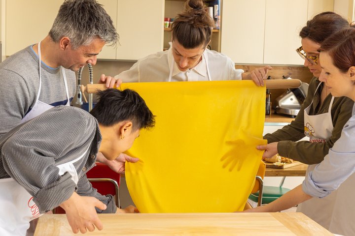 Small group Pasta and Tiramisu class in Lake Garda by Cesarine