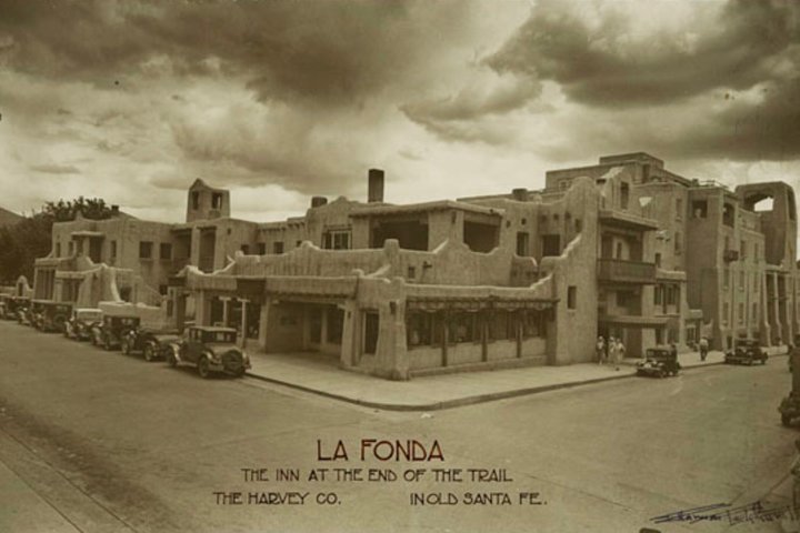 Historic Downtown Santa Fe Walking Tour