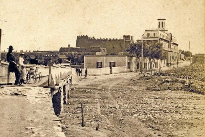 Historic Downtown Santa Fe Walking Tour