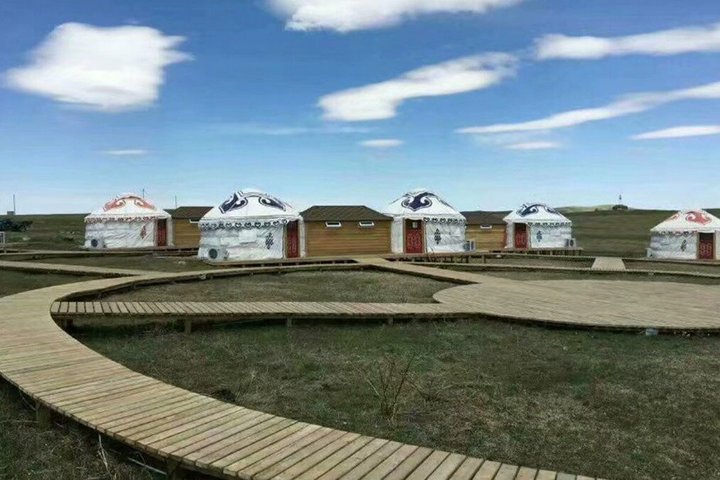 Private Full-Day Tour to Huitengxile Grassland from Hohhot
