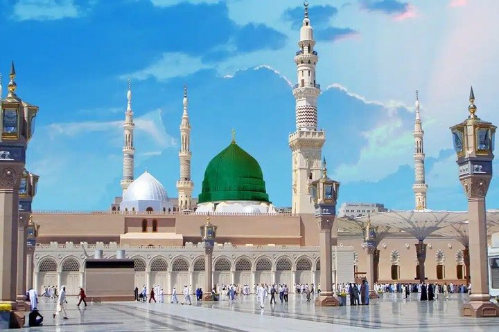 Madinah City to Makkah (Mecca) City Private Intercity Transfer