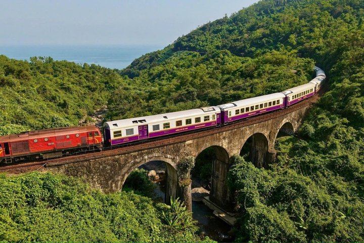 Scenic Heritage Train Transfer: Hue to Da Nang or Da Nang to Hue
