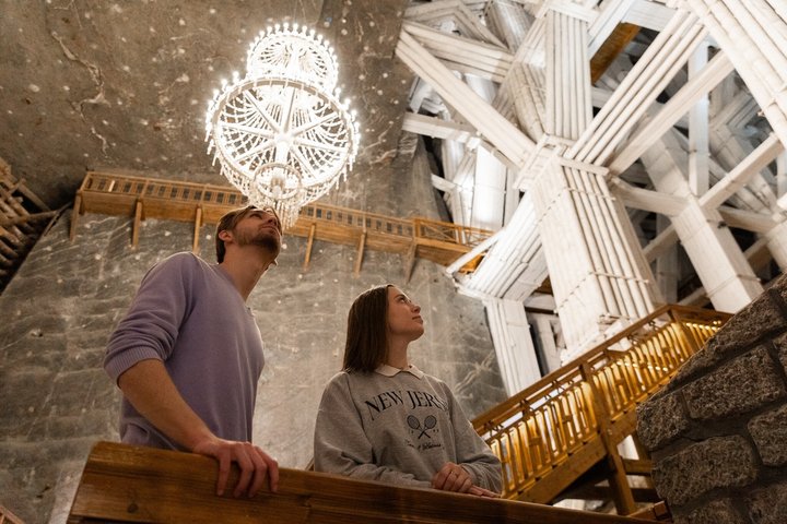 Wieliczka Salt Mine Guided Tour from Krakow with Transport