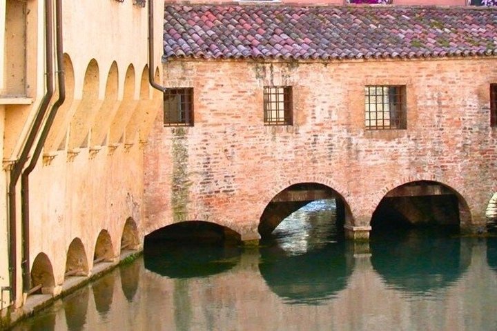 Treviso Audio Tour Explore history symbols and meditations